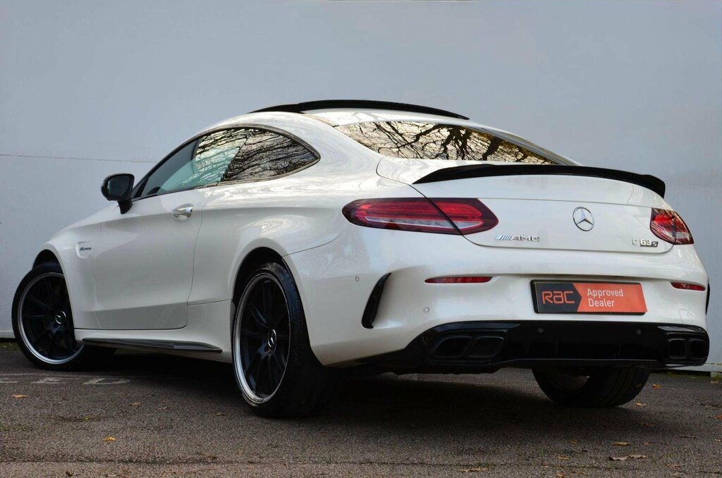 Mercedes-Benz C Class Coupe 4.0 C63 V8 Biturbo Amg S Premium Plus Spds AD19YCU White #6