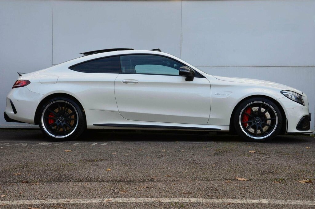 Mercedes-Benz C Class Coupe 4.0 C63 V8 Biturbo Amg S Premium Plus Spds AD19YCU White #5