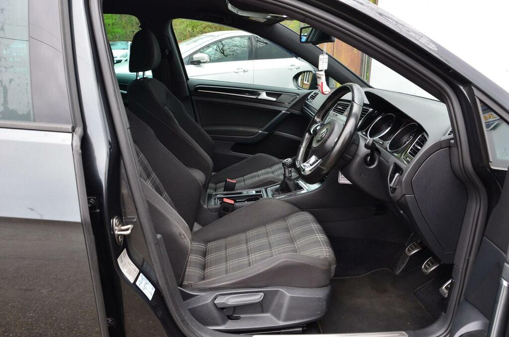 Volkswagen Golf Hatchback 2.0 Tdi Bluemotion Tech Gtd Euro 6 Ss MF66NHG Grey #4