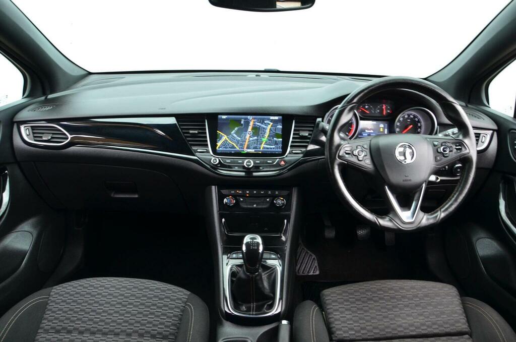 Vauxhall Astra Hatchback 1.6I Turbo Sri Vx Line Nav Euro 6 Ss Silver #2