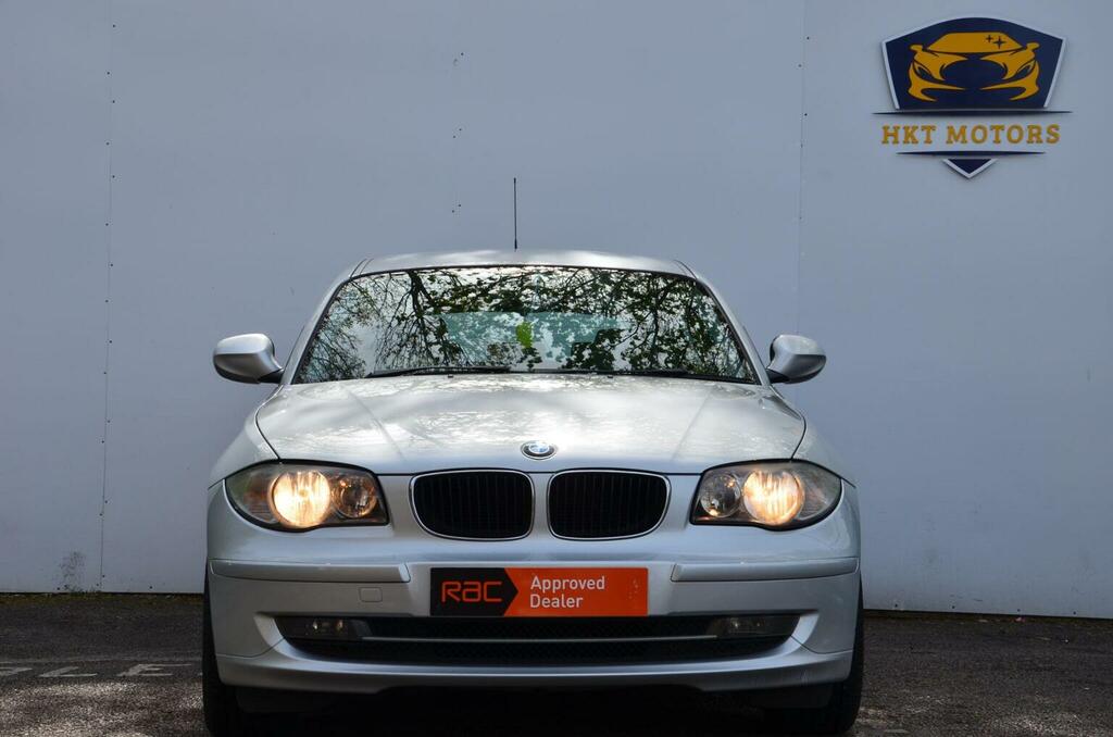 BMW 1 Series Hatchback 2.0 116I Se Steptronic Euro 5 2010 Silver #3