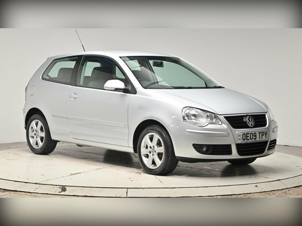 Volkswagen Polo 1.2 Match Silver