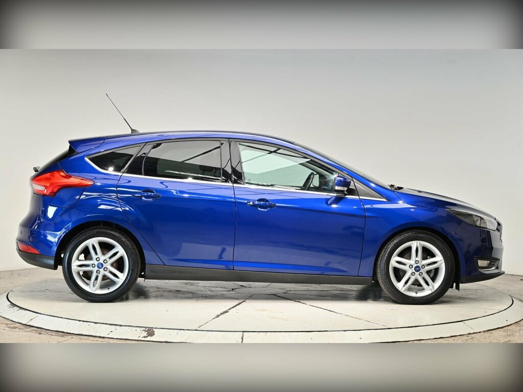 Ford Focus 1.5 Tdci Titanium Euro 6 Ss AU65WWP Blue #4