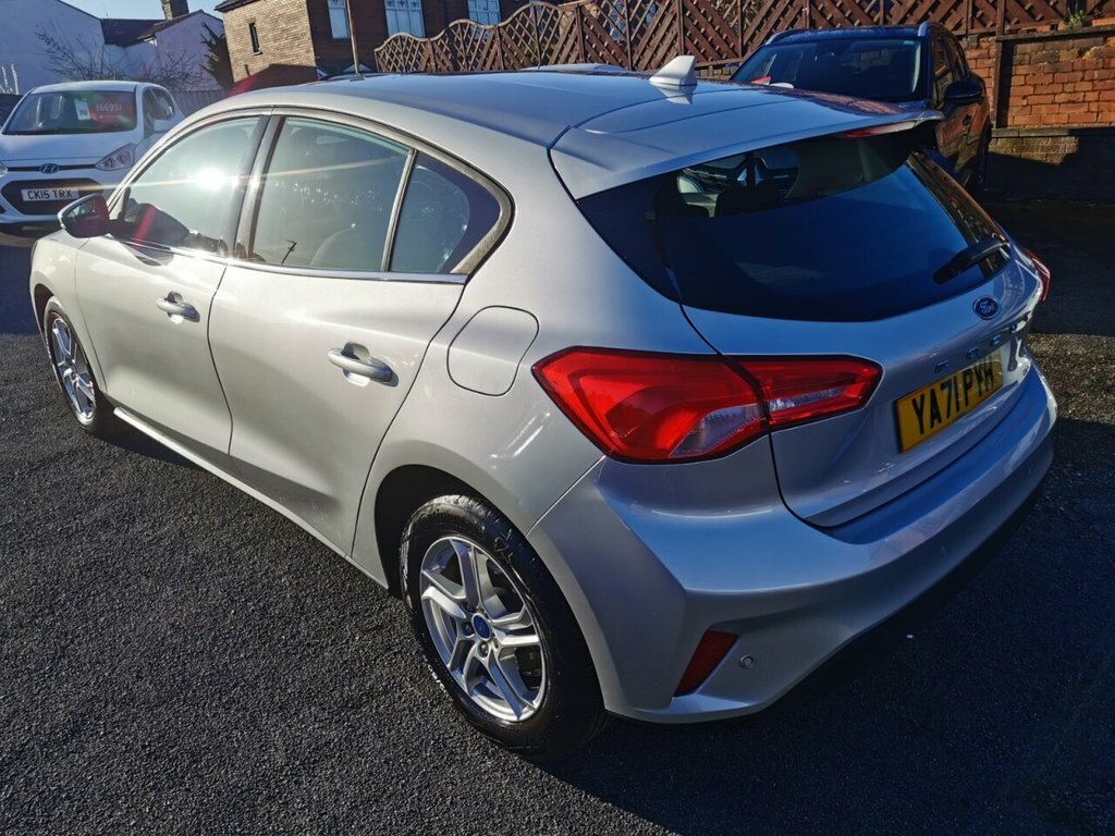 Ford Focus 1L Zetec YA71PYH Silver #4
