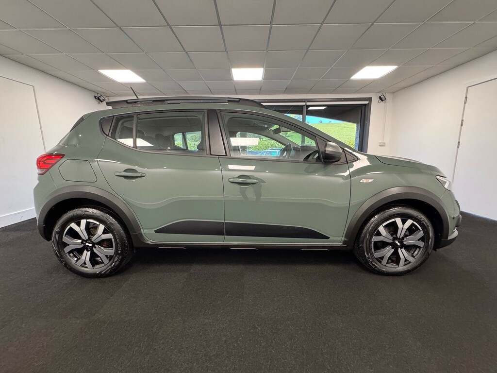 Dacia Sandero Stepway 1.0 Tce Journey Hatchback Euro 6 PJ72UGS Green #4