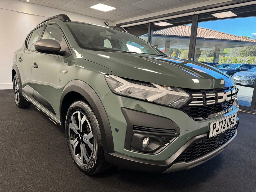 Dacia Sandero Stepway 1.0 Tce Journey Hatchback Euro 6 PJ72UGS Green #3