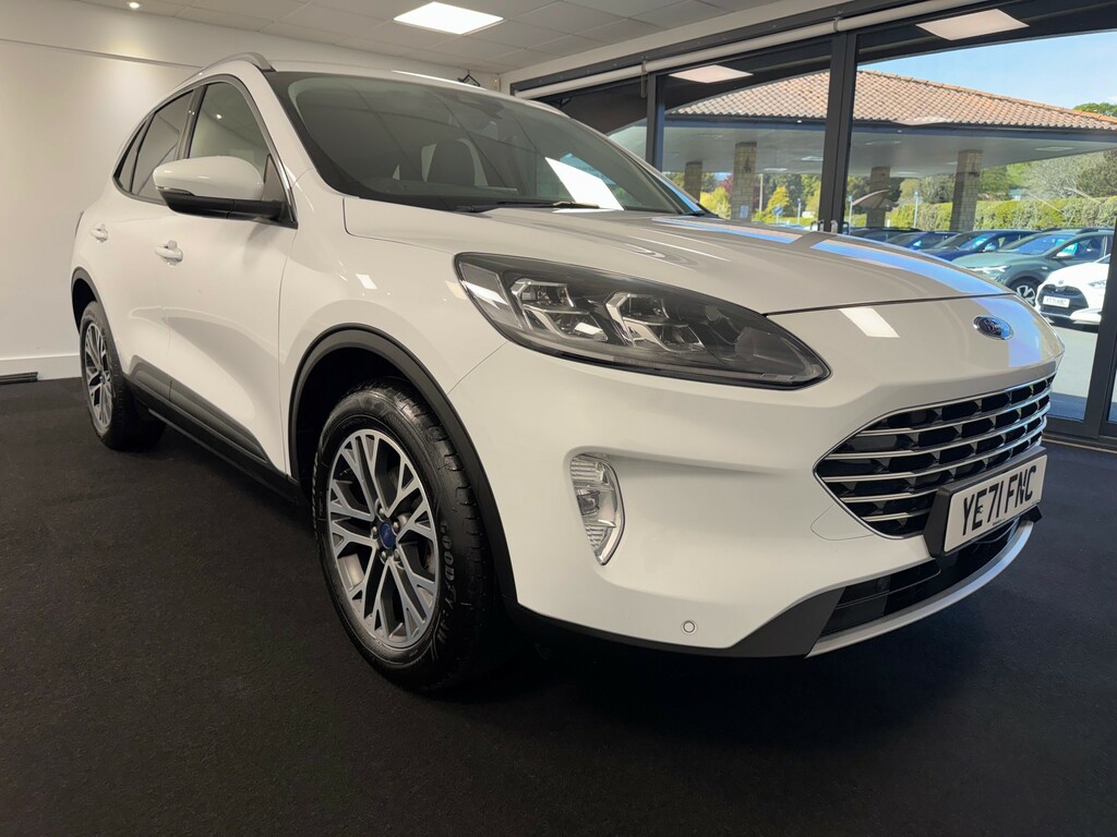 Ford Kuga 1.5 Ecoblue Titanium Edition Suv E YE71FNC White #3