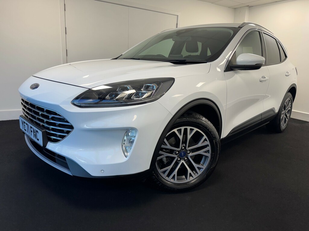 Ford Kuga 1.5 Ecoblue Titanium Edition Suv E White