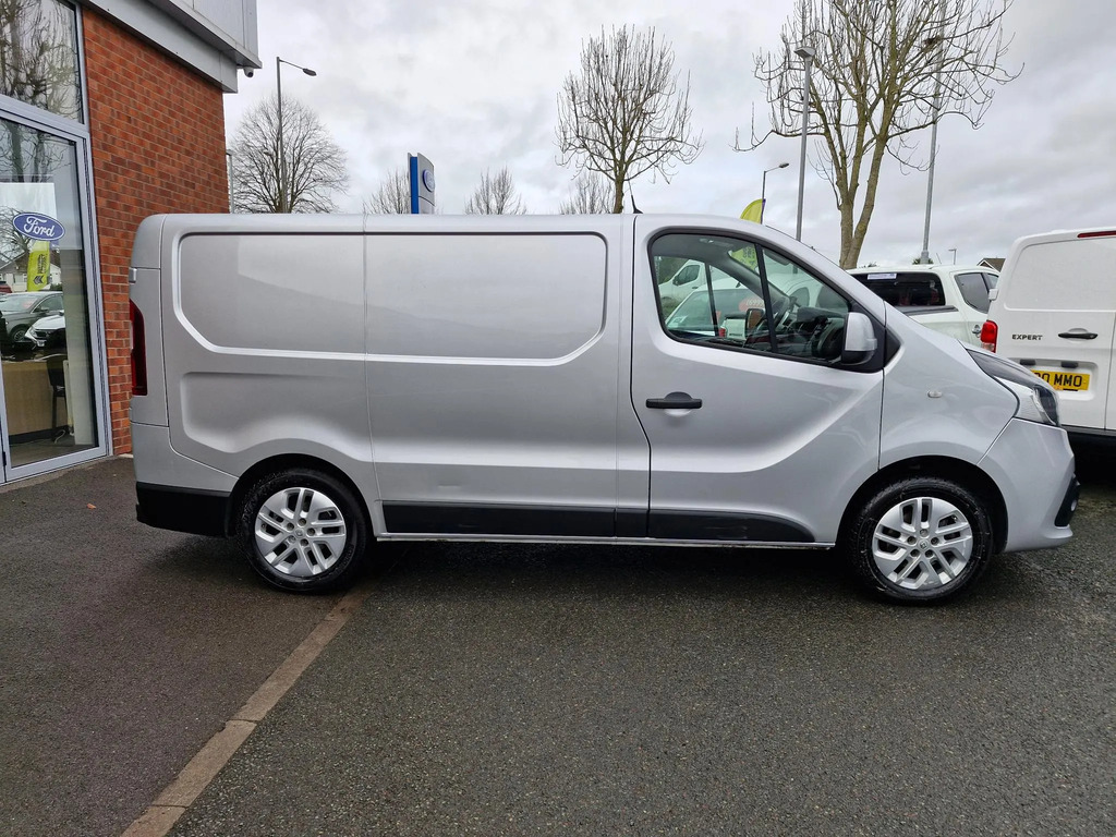 Renault Trafic Sl27 Dci 120 Sport Nav Euro 6 MT19KNH #3