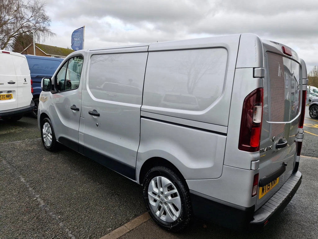 Renault Trafic Sl27 Dci 120 Sport Nav Euro 6 MT19KNH #5