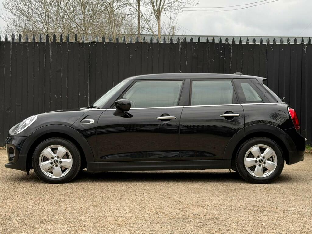 Mini Hatch 1.5 Cooper Classic Euro 6 S S YE70WAA Black #5