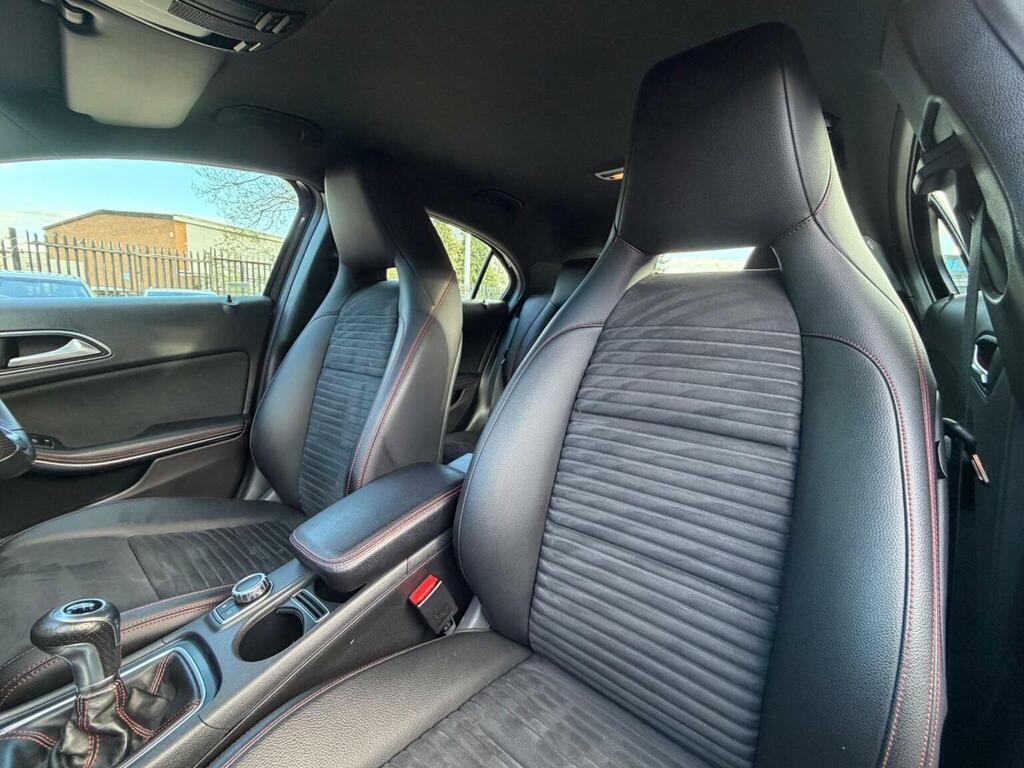 Mercedes-Benz A Class 1.6 A180 Amg Line Premium Euro 6 S S Black #3