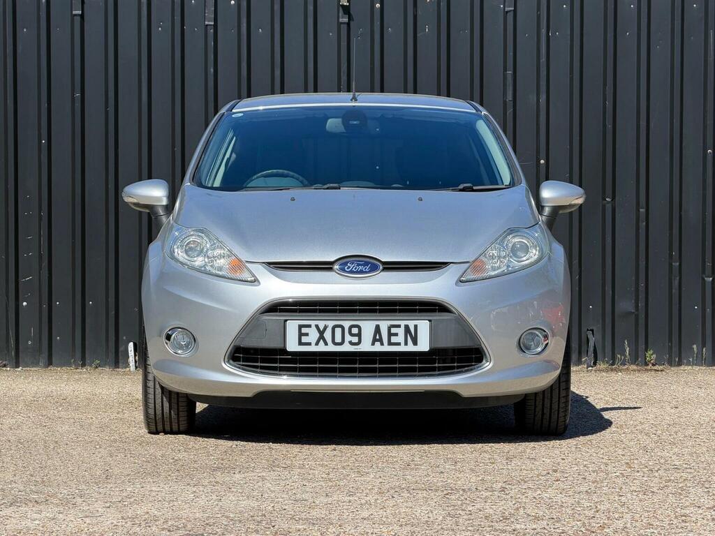 Ford Fiesta 1.6 Titanium Silver #3