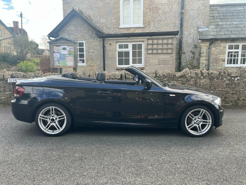 BMW 1 Series 2.0 118D Sport Plus Edition Convertible EO13LBV Black #2