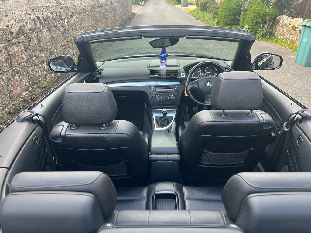 BMW 1 Series 2.0 118D Sport Plus Edition Convertible EO13LBV Black #6