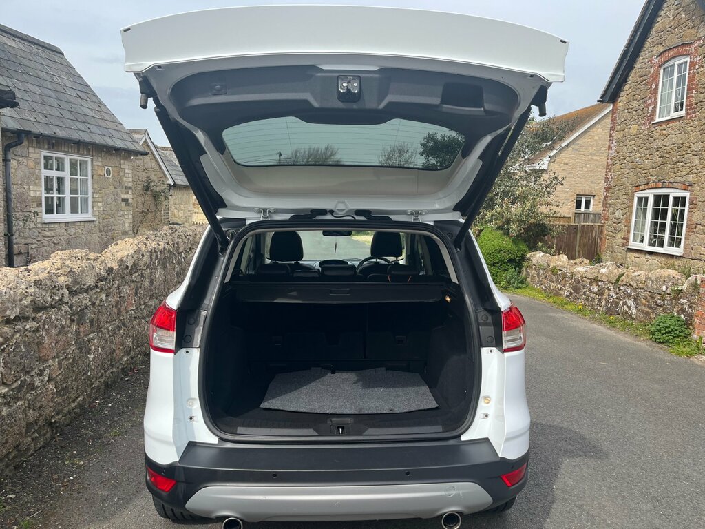 Ford Kuga 2.0 Tdci Titanium X Suv Awd Euro MJ13MZT White #4