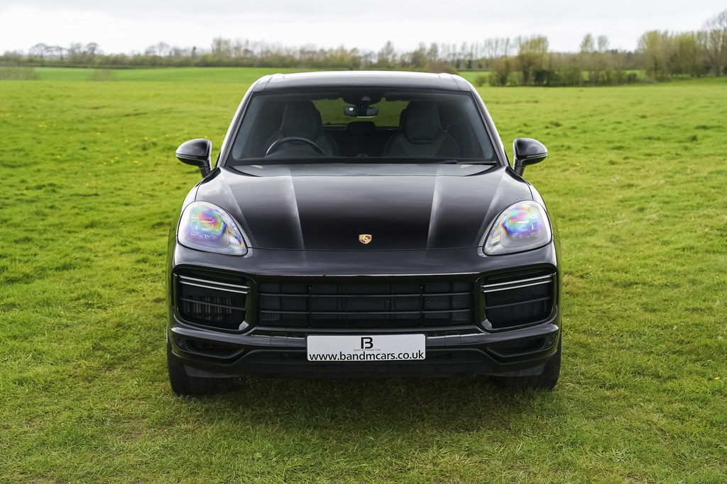 Porsche Cayenne Turbo Tiptronic S Black #4