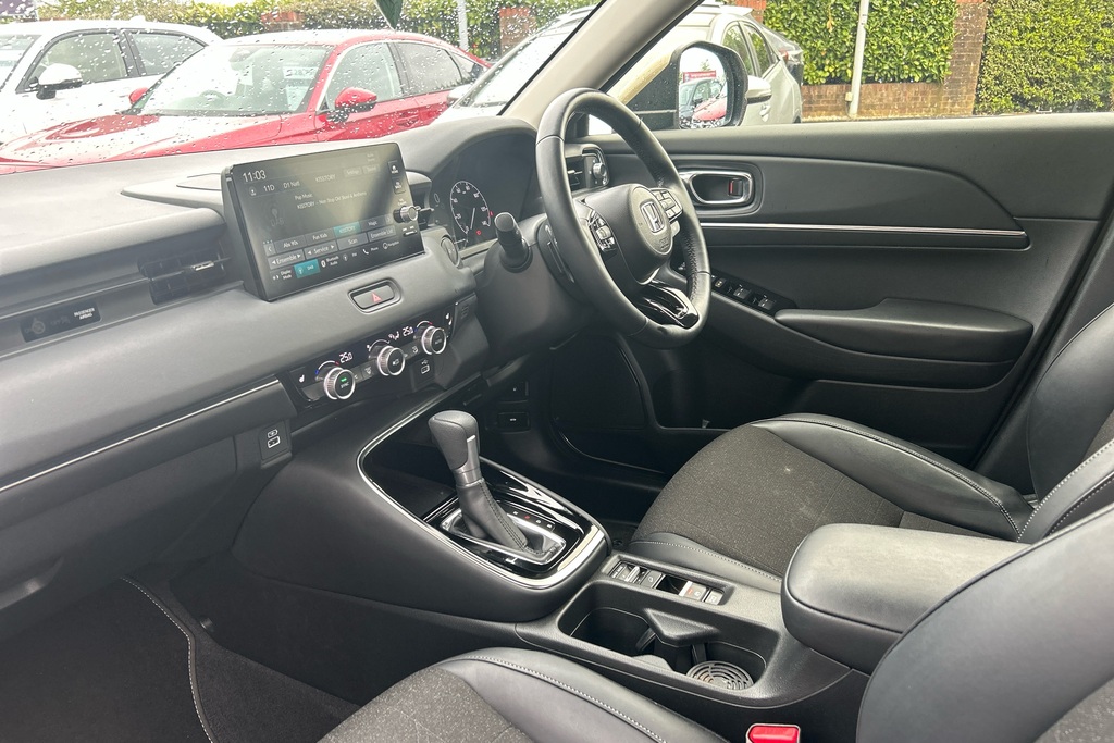 Honda Hr-V 1.5 Ehev Advance Cvt MV73UJH Beige #2