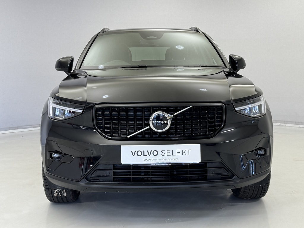 Volvo XC40 2.0 B3p Plus Dark RE25OVX Black #4