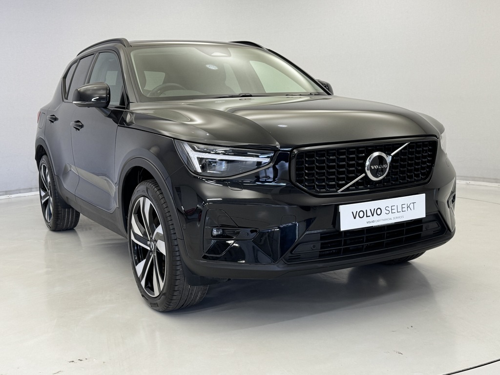 Volvo XC40 2.0 B3p Ultra Dark Black