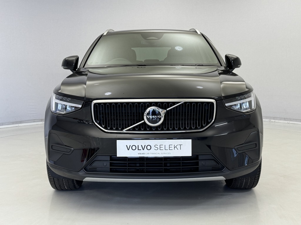 Volvo XC40 2.0 B3p Core RE25LBL Black #2
