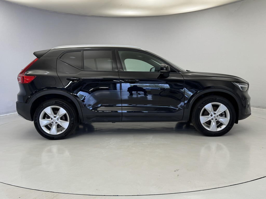 Volvo XC40 2.0 B3p Core RE25LBL Black #5