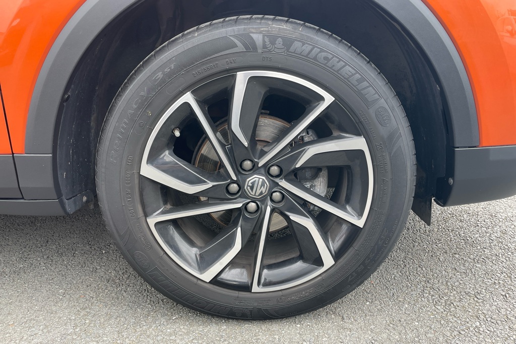MG ZS 1.5 Vti-tech Exclusive SV22XAS Orange #4