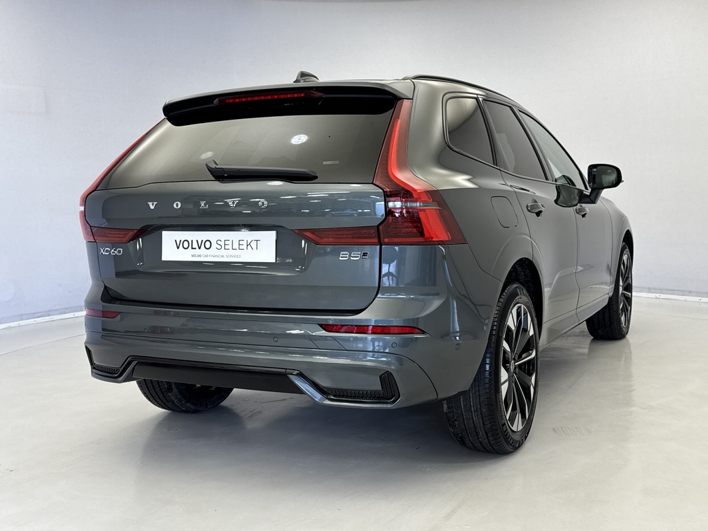 Volvo XC60 2.0 B5p Plus Pro Dark Awd Geartronic DU26YTP Green #6