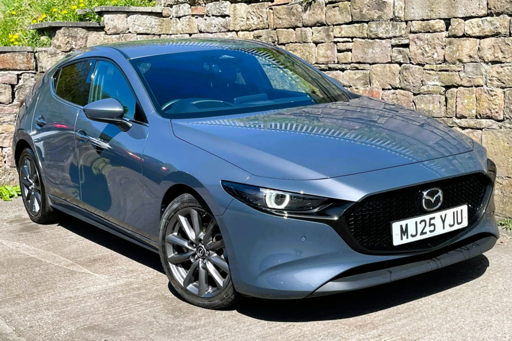 Mazda 3 2.5 E-skyactiv G Mhev 140 Exclusive-line Grey