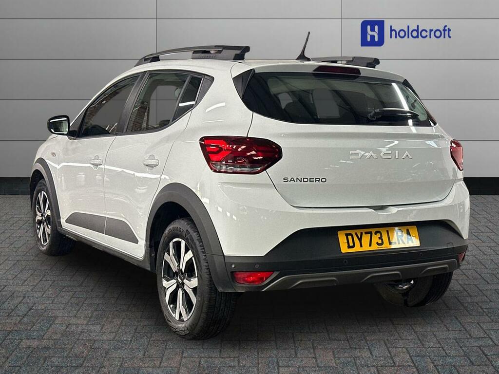 Dacia Sandero Stepway 1.0 Tce Journey DY73LRA White #2
