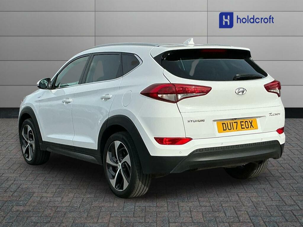 Hyundai Tucson 1.7 Crdi Blue Drive Sport Edition 2Wd White #4