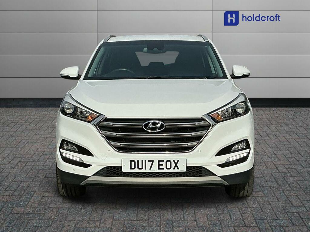 Hyundai Tucson 1.7 Crdi Blue Drive Sport Edition 2Wd White #2