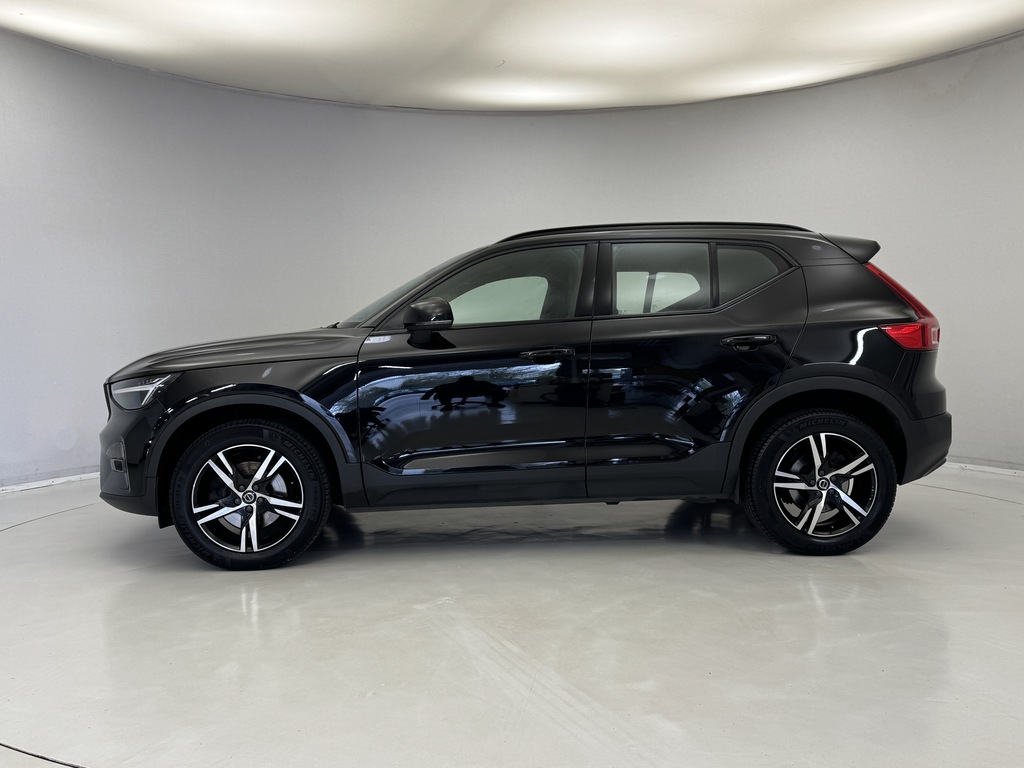 Volvo XC40 2.0 B4p Plus Dark Awd DX72LVS Black #4