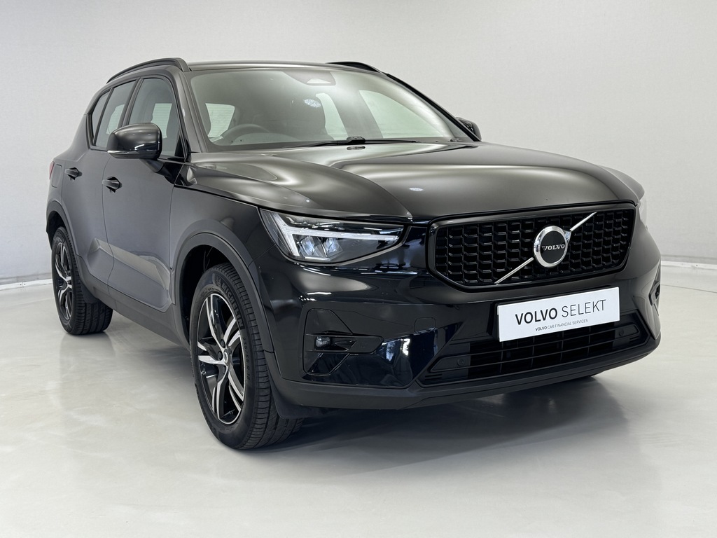 Volvo XC40 2.0 B4p Plus Dark Awd Black