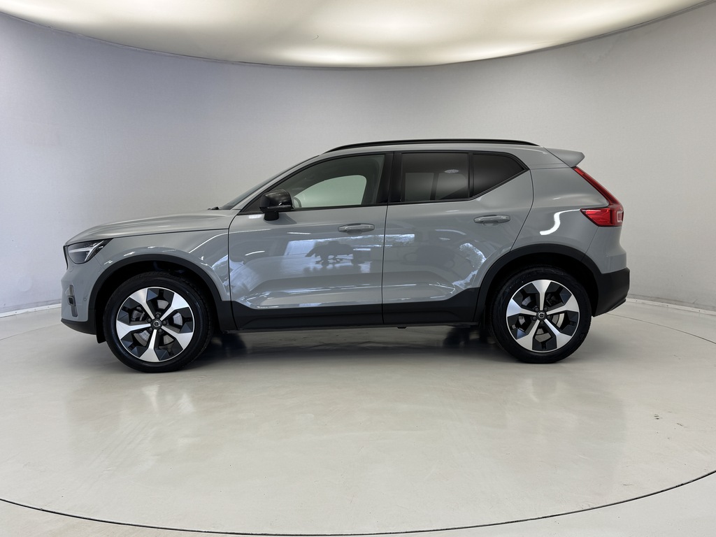 Volvo XC40 2.0 B4p Ultimate Dark DN73TXB Grey #2