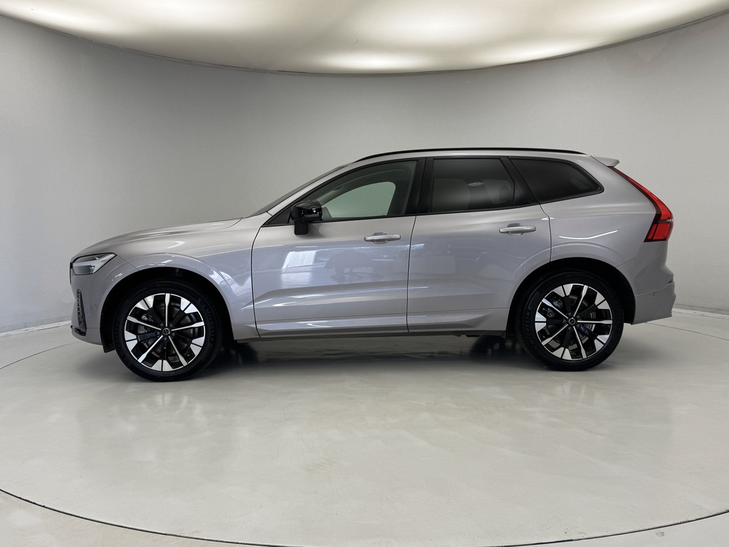 Volvo XC60 2.0 B5p Plus Dark Awd Geartronic OY75XBB Silver #6