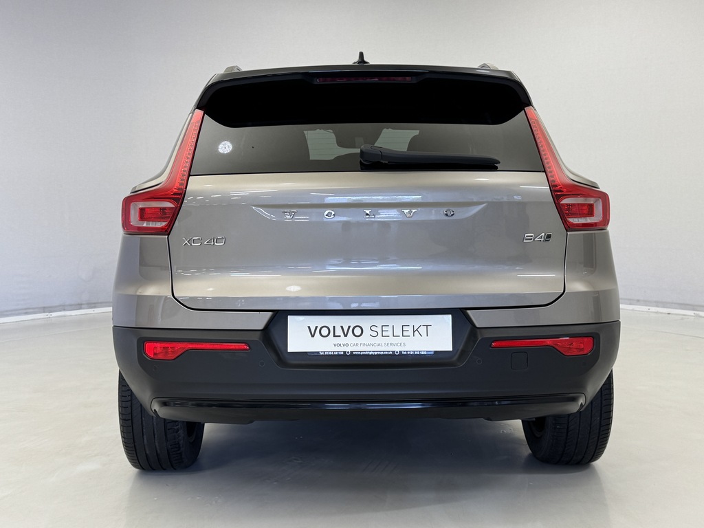 Volvo XC40 2.0 B4p R Design Awd 7 Speed BT22DPY Grey #4