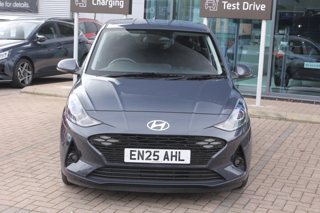 Hyundai I10 1.0 63 Premium Nav EN25AHL Grey #2