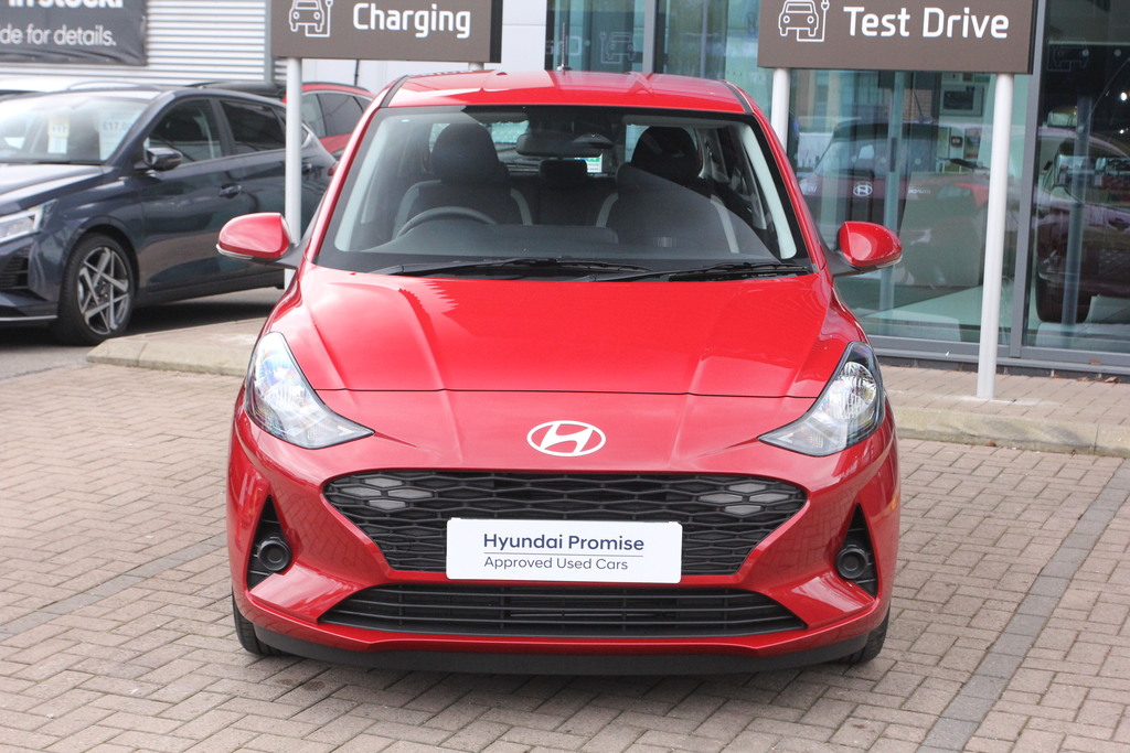 Hyundai I10 1.0 63 Advance Nav MT26OKH Red #2