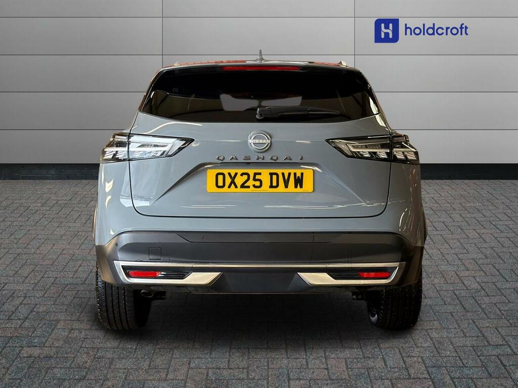 Nissan Qashqai 1.3 Dig-t Mh Tekna OX25DVW Grey #4