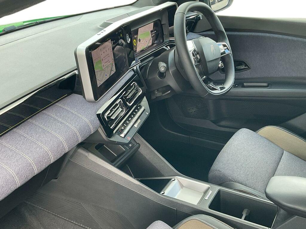 Renault 5 E-Tech 110Kw Techno Comfort Range 52Kwh VA74LVP Black #3