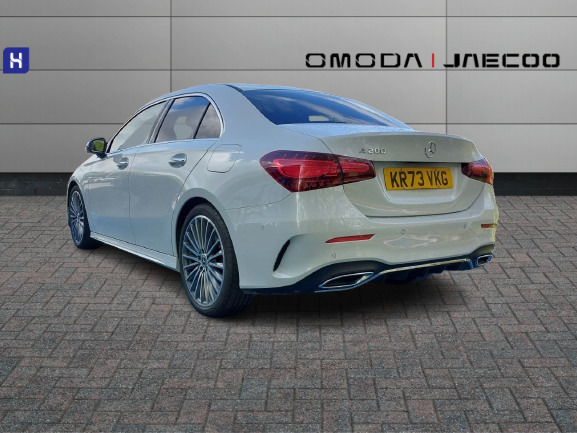 Mercedes-Benz A Class A200 Amg Line Premium Plus KR73VKG White #6