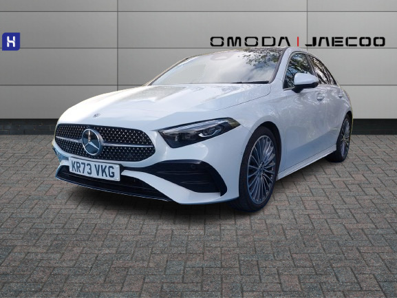 Mercedes-Benz A Class A200 Amg Line Premium Plus KR73VKG White #4