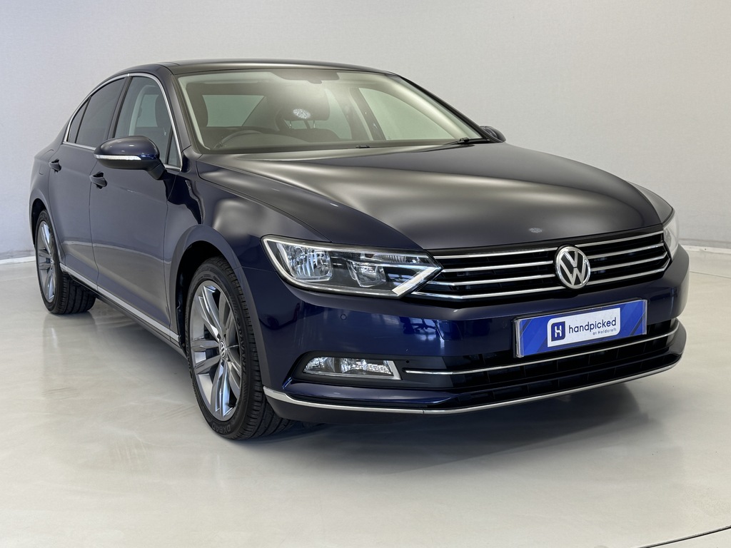 Volkswagen Passat 2.0 Tdi Gt Panoramic Roof Blue #3