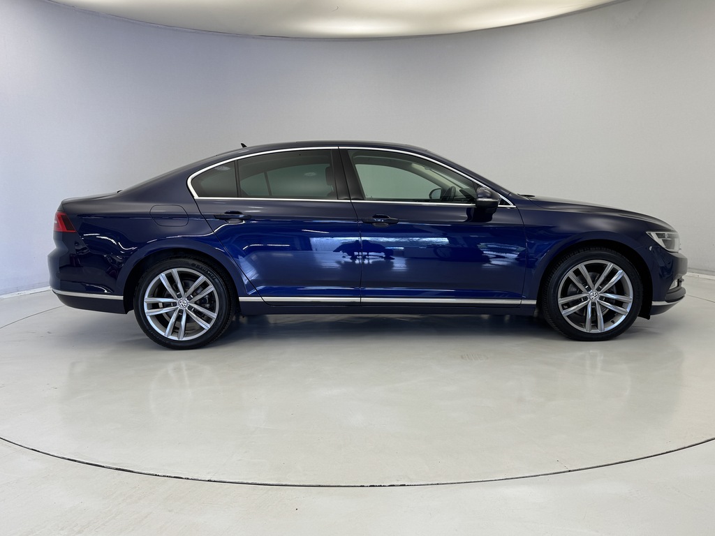 Volkswagen Passat 2.0 Tdi Gt Panoramic Roof Blue #4