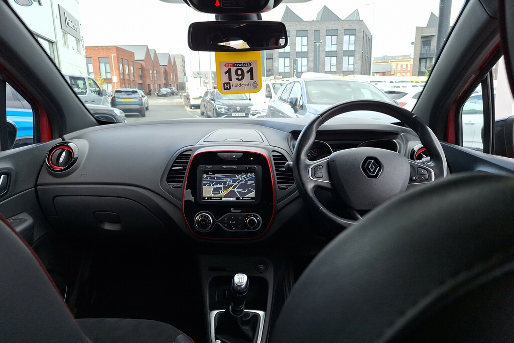 Renault Captur 1.3 Tce 130 S Edition Black #3