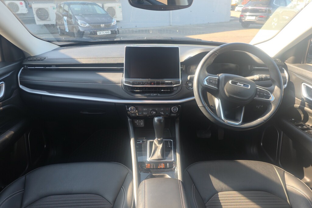 Jeep Compass 1.5 T4 E-torque Hybrid Limited Dct Black #4