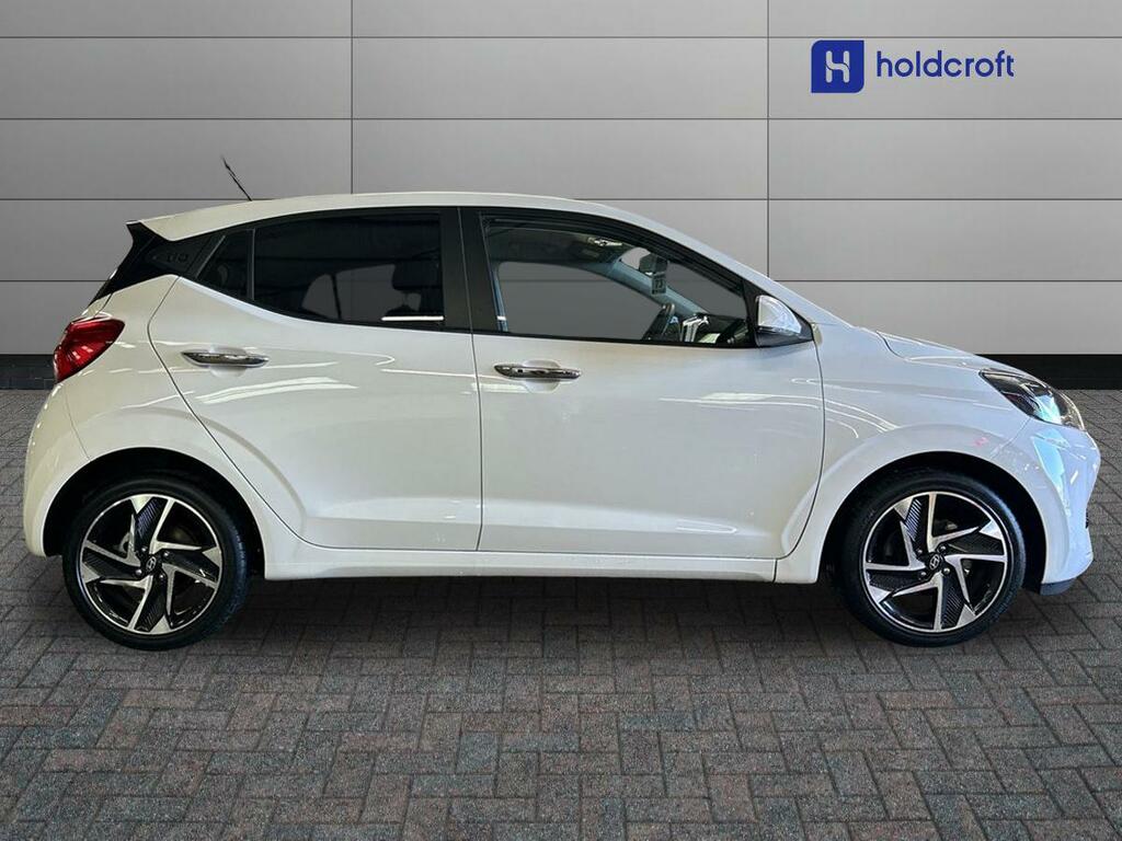 Hyundai I10 1.0 63 Premium Nav EN25AJX White #5