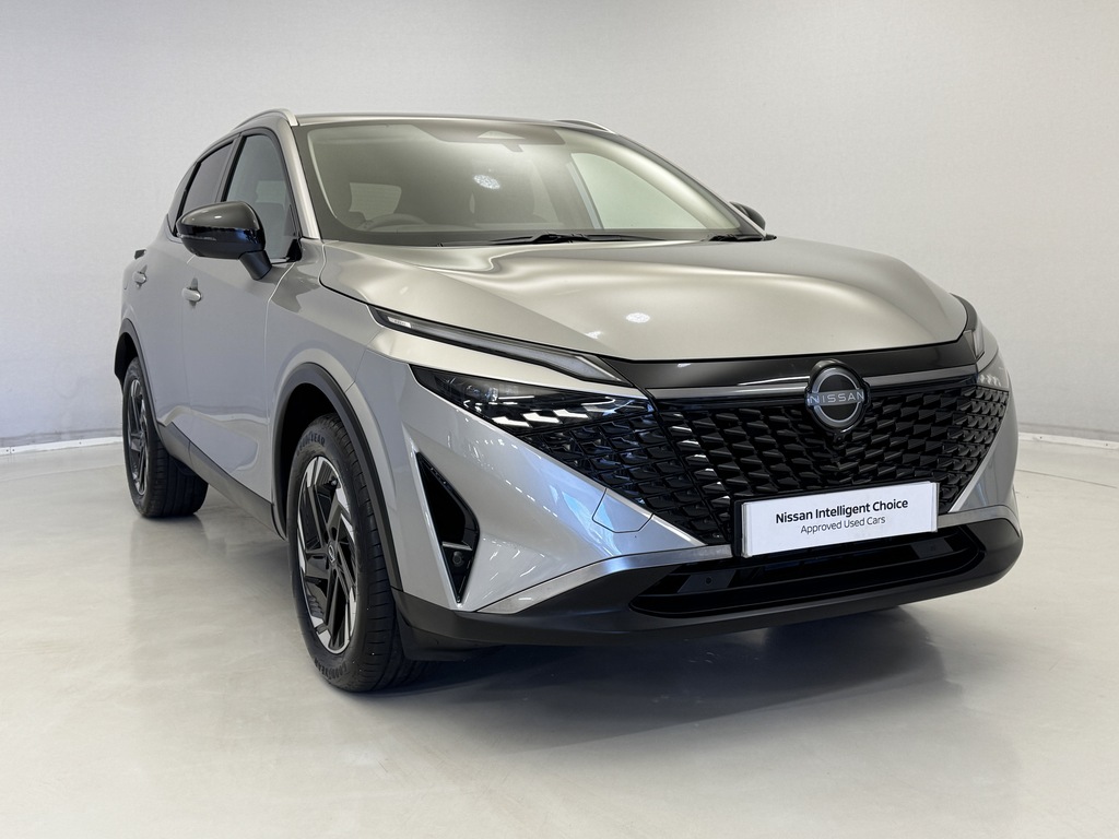 Nissan Qashqai 1.3 Dig-t Mh N-connecta Silver #2