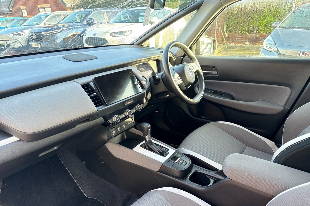 Honda Jazz 1.5 I-mmd Hybrid Crosstar Ex Ecvt DG70XSP Red #2